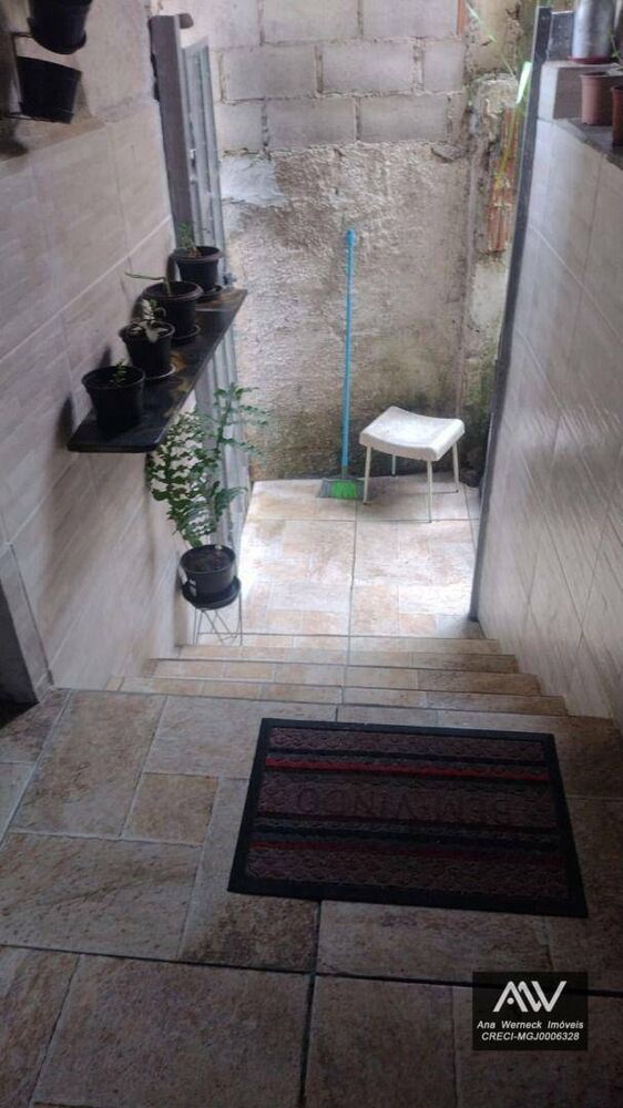 Casa, 3 quartos, 96 m² - Foto 1