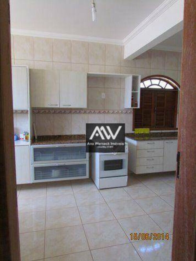 Sítio à venda com 4 quartos, 300m² - Foto 4