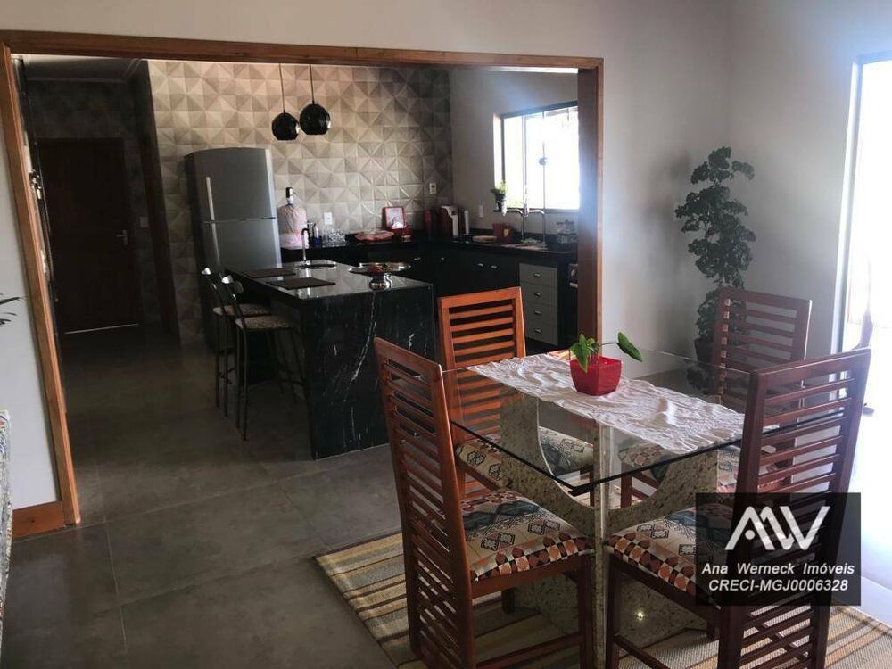 Chácara à venda com 3 quartos, 250m² - Foto 4