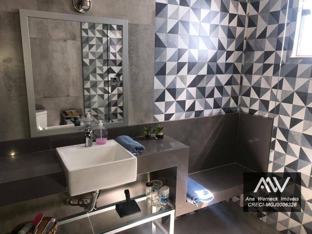 Chácara à venda com 3 quartos, 250m² - Foto 7