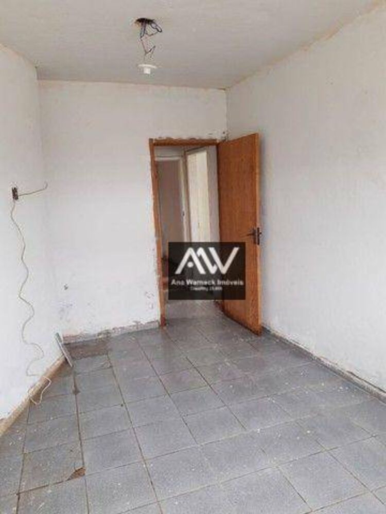 Casa, 3 quartos, 183 m² - Foto 2