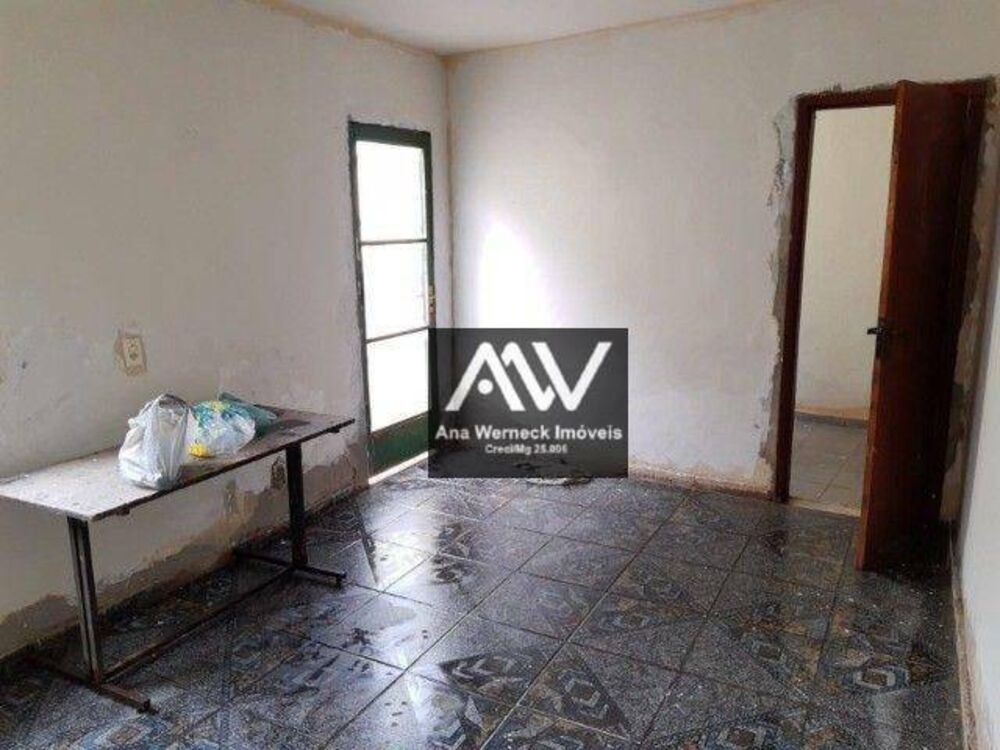 Casa, 3 quartos, 183 m² - Foto 1