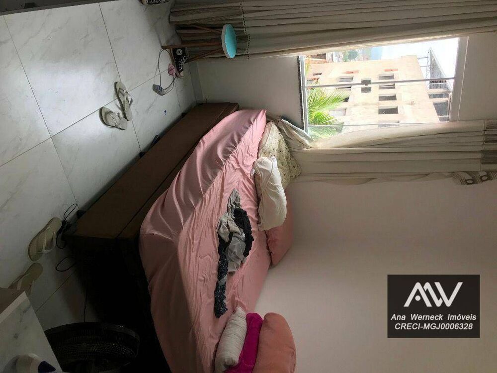 Casa à venda com 5 quartos, 300m² - Foto 37