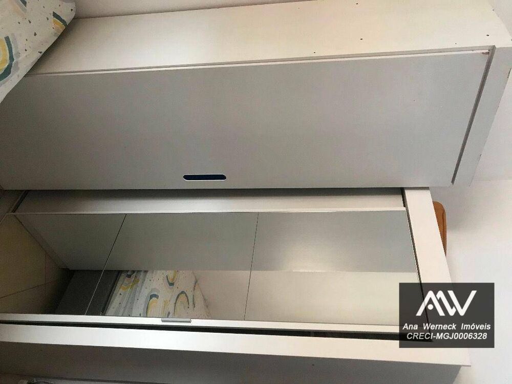 Casa à venda com 5 quartos, 300m² - Foto 23