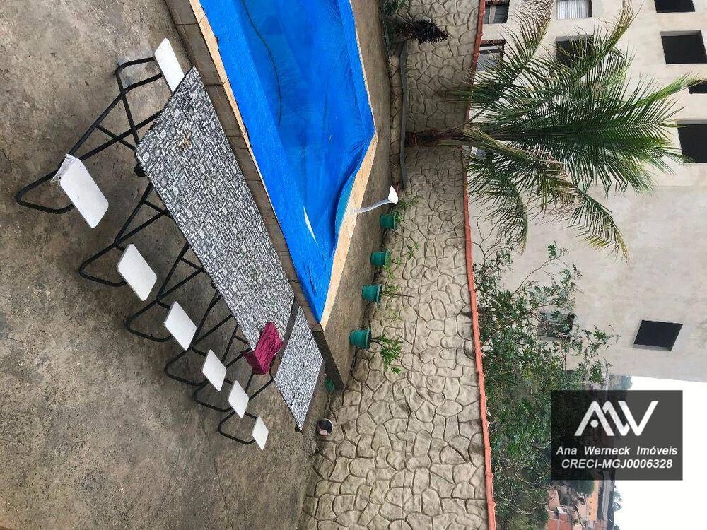 Casa à venda com 5 quartos, 300m² - Foto 39