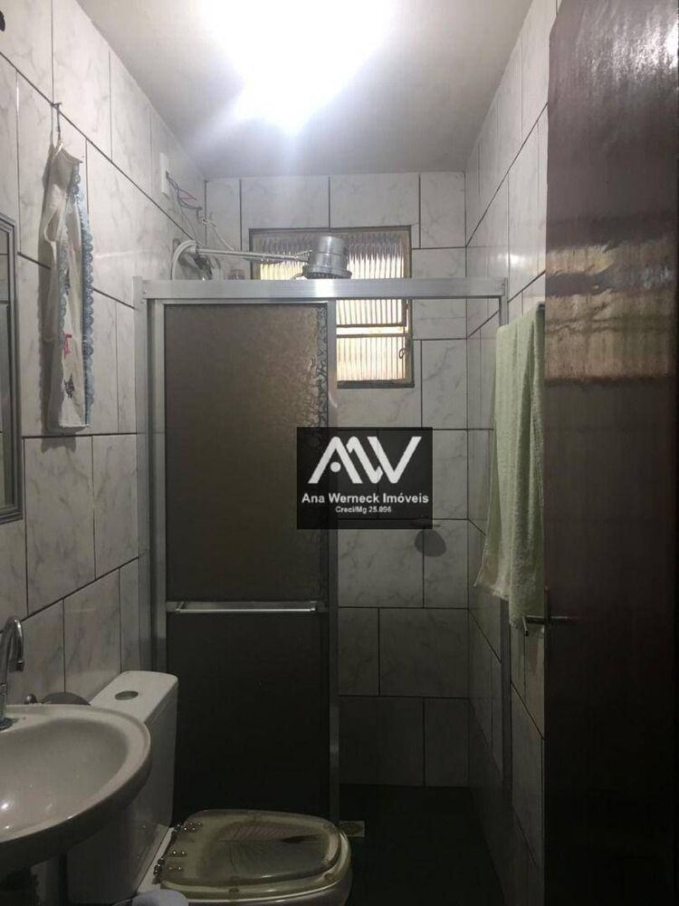 Casa à venda com 4 quartos, 270m² - Foto 8