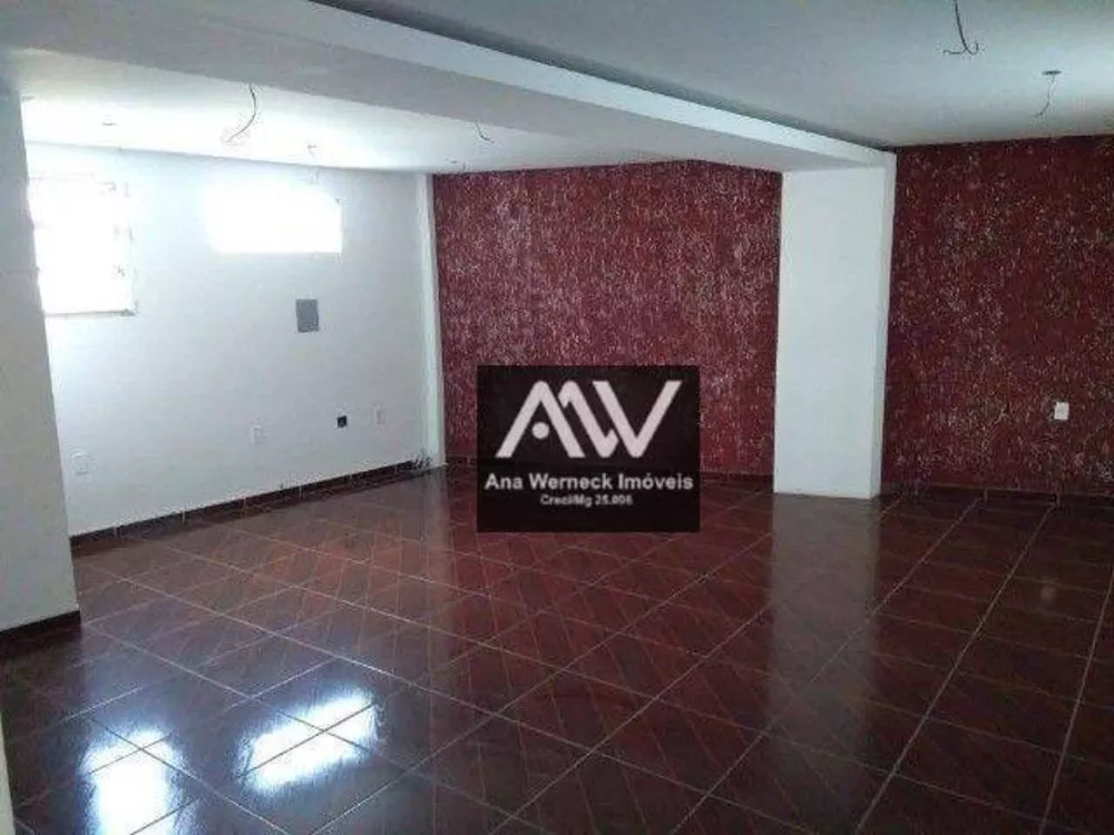 Casa à venda com 3 quartos, 260m² - Foto 2