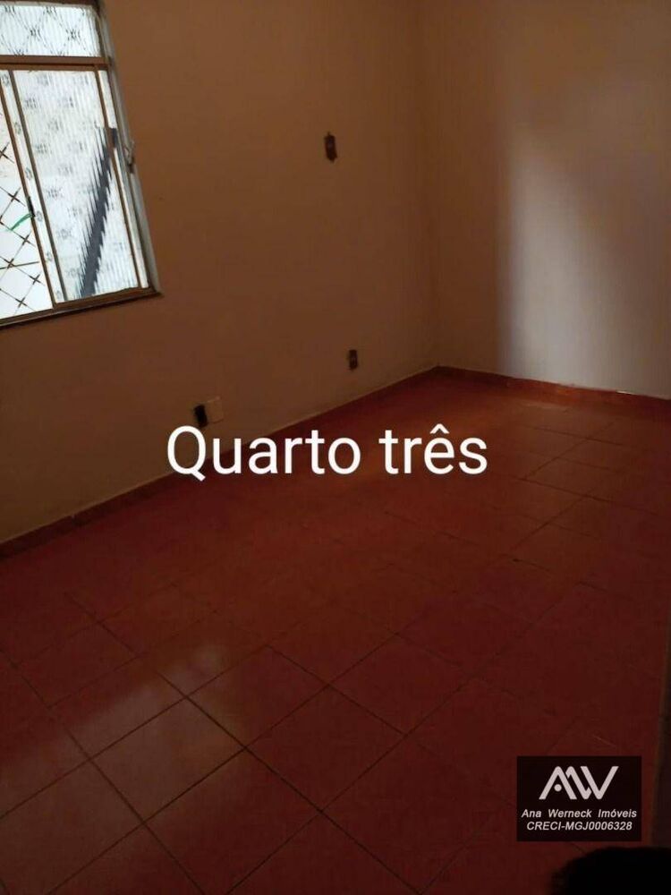 Casa de Condomínio à venda com 5 quartos, 210m² - Foto 3