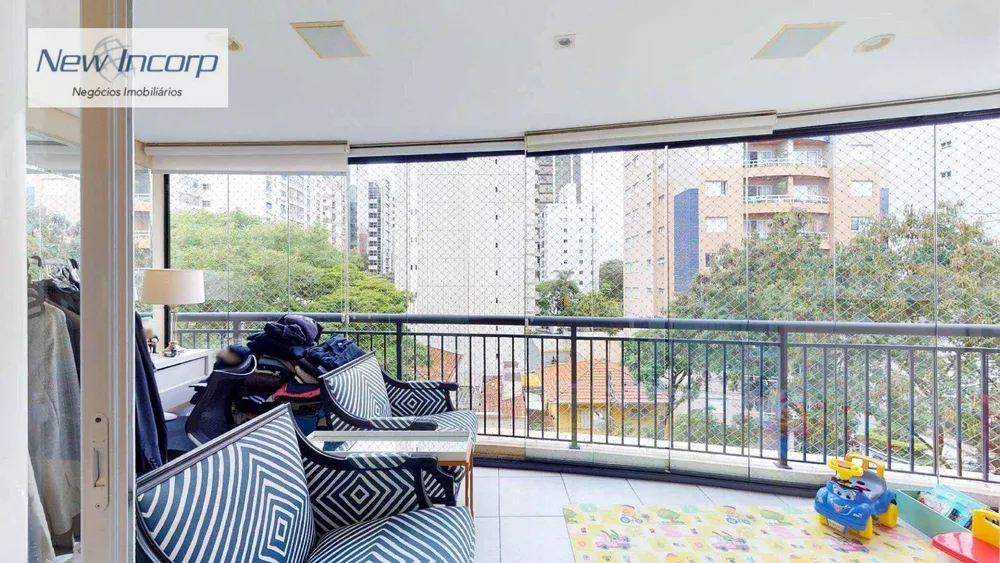 Apartamento, 3 quartos, 142 m² - Foto 1