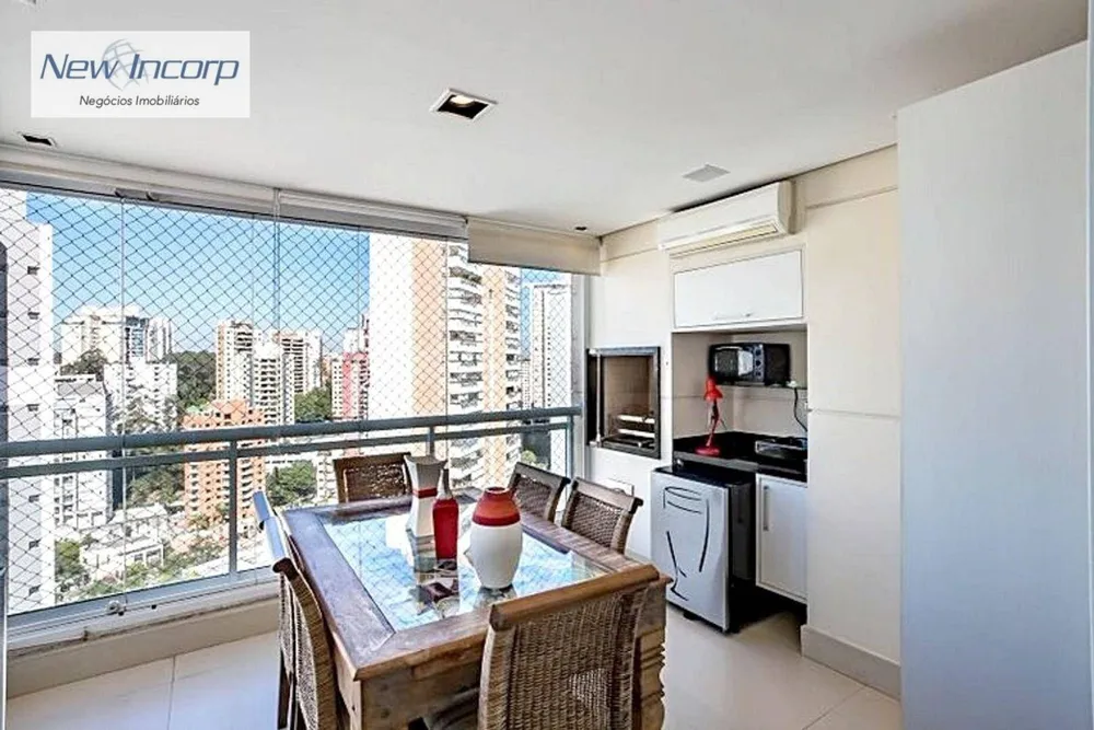 Apartamento, 4 quartos, 200 m² - Foto 1