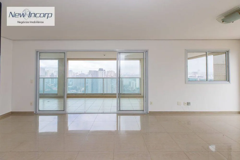 Apartamento, 3 quartos, 227 m² - Foto 2