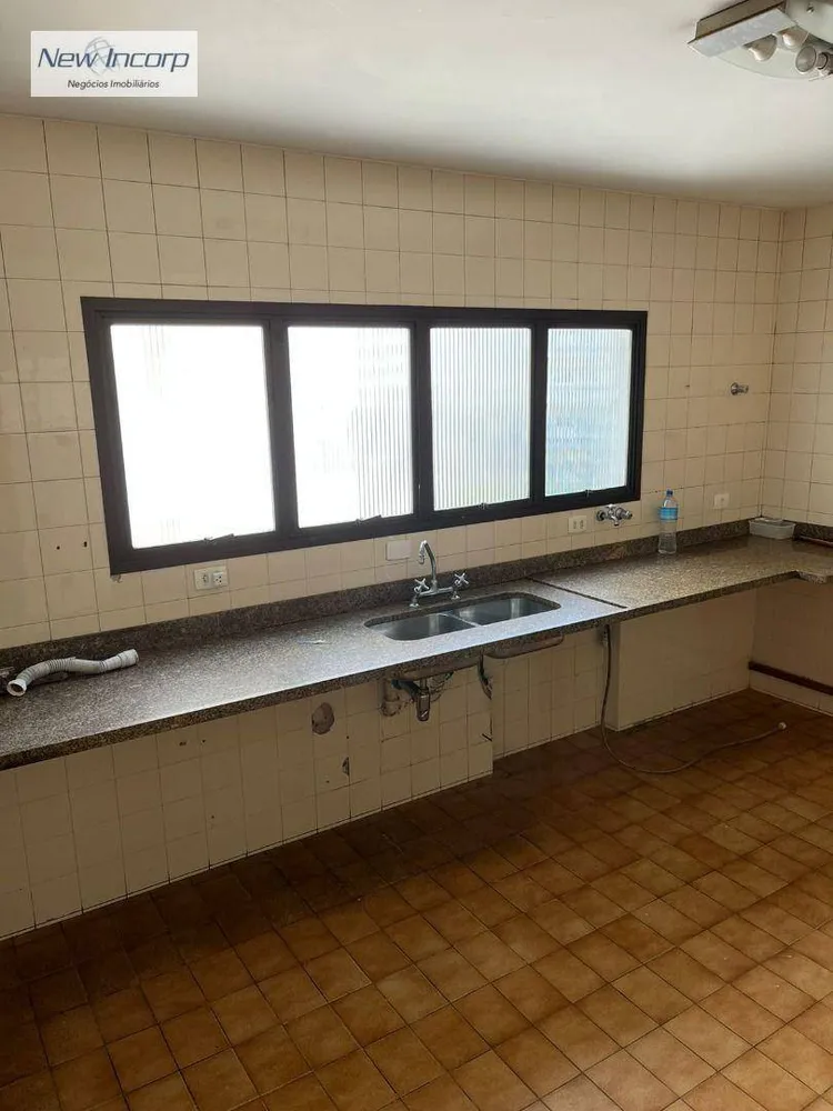 Apartamento, 3 quartos, 233 m² - Foto 4