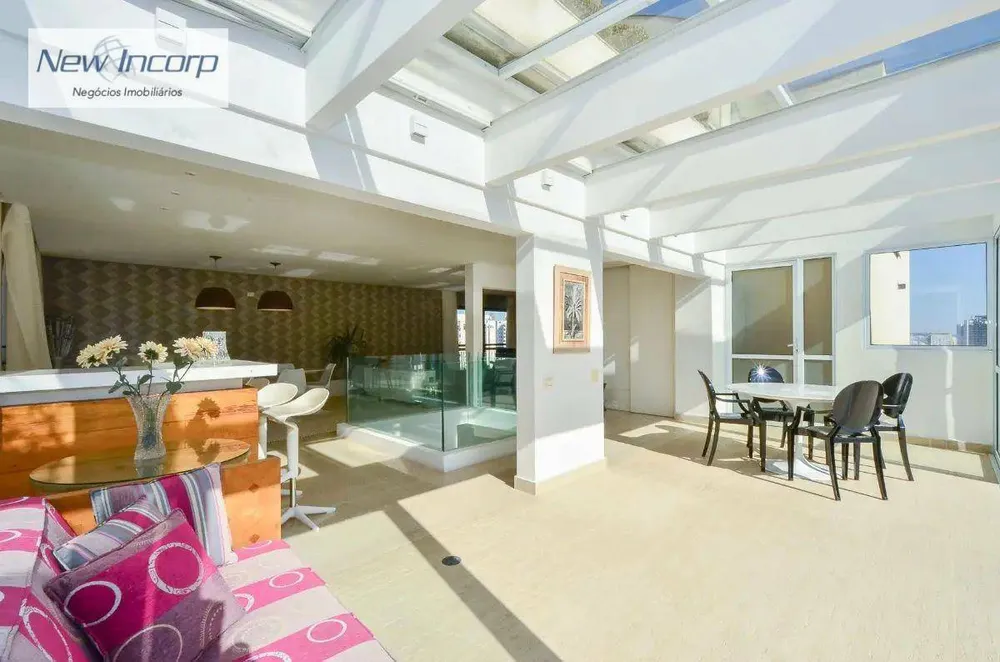 Apartamento, 3 quartos, 371 m² - Foto 1