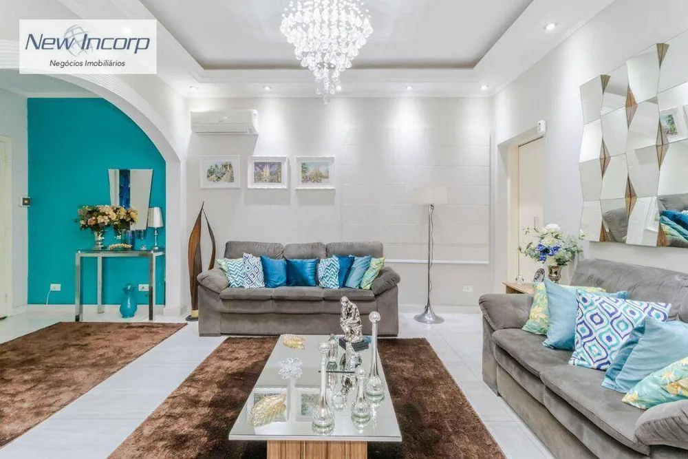 Sobrado, 4 quartos, 180 m² - Foto 1