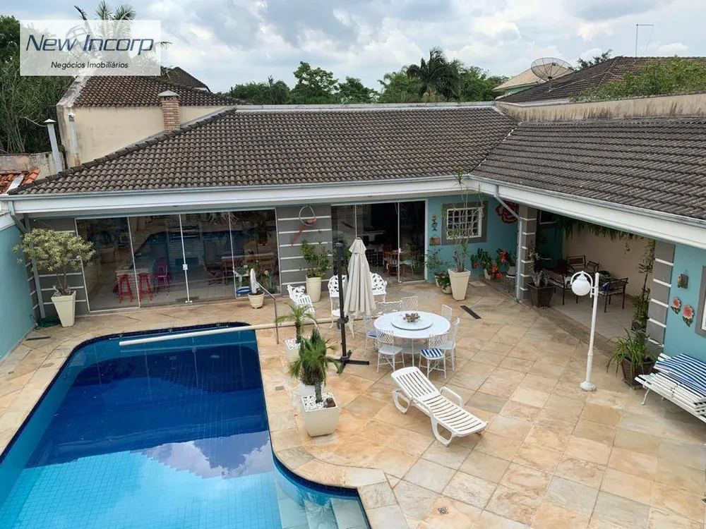 Sobrado, 3 quartos, 550 m² - Foto 2