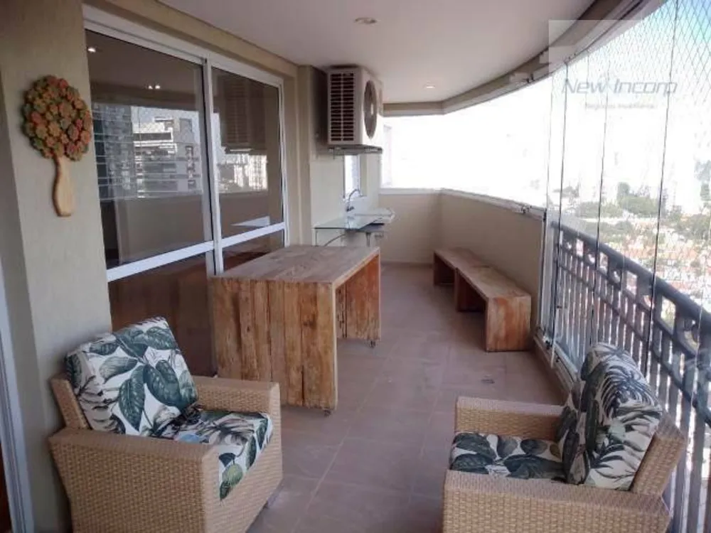Apartamento, 3 quartos, 176 m² - Foto 2