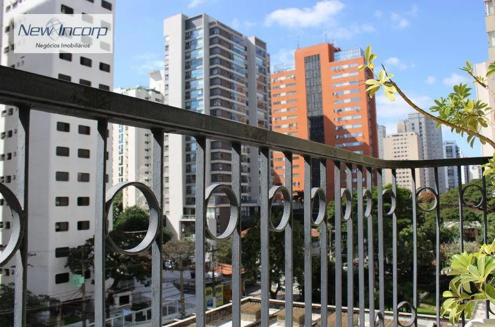 Apartamento, 3 quartos, 150 m² - Foto 1