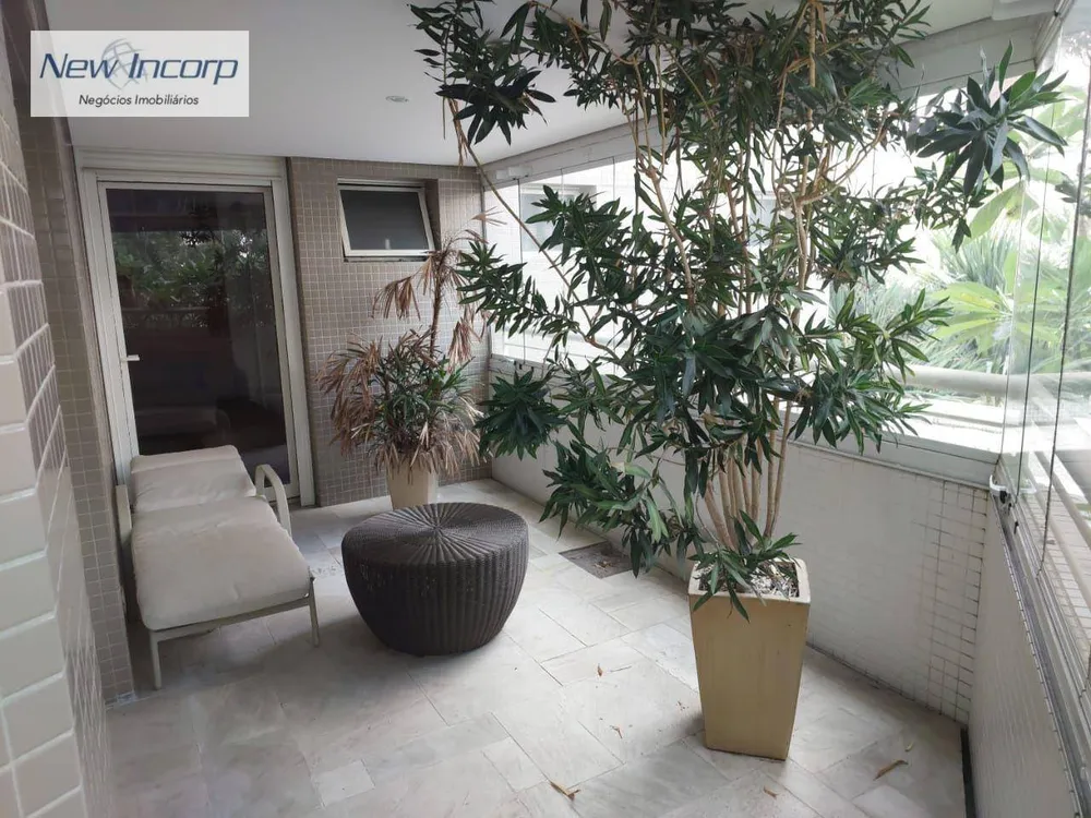 Apartamento, 3 quartos, 263 m² - Foto 2