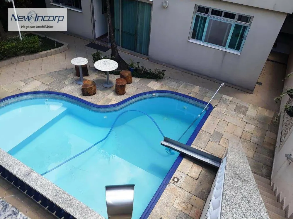Sobrado, 5 quartos, 480 m² - Foto 2