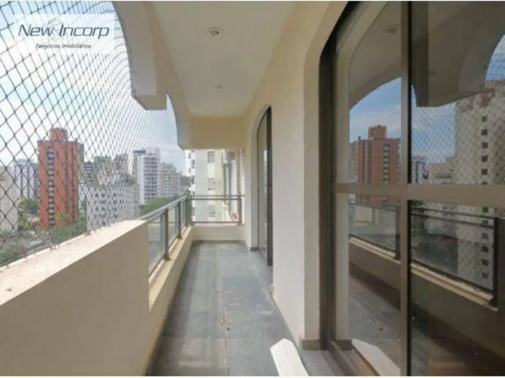 Apartamento, 3 quartos, 141 m² - Foto 2