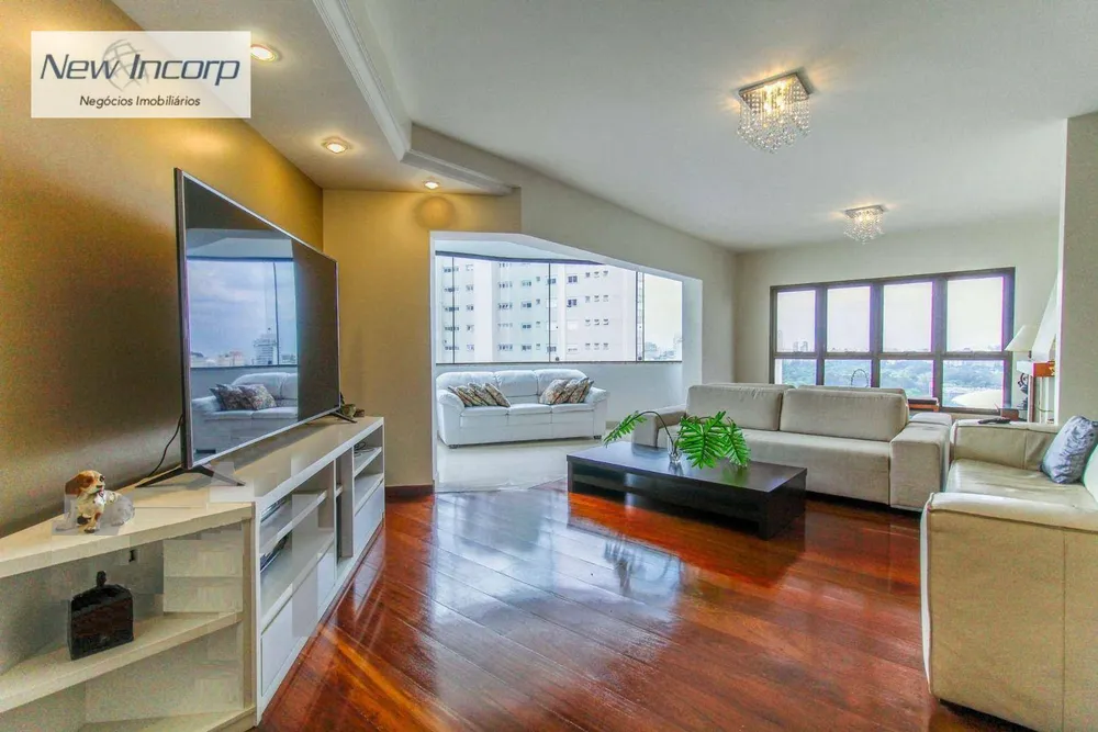 Apartamento, 4 quartos, 209 m² - Foto 1