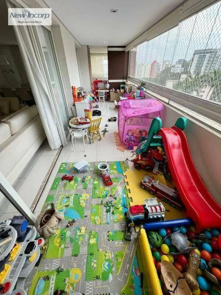 Apartamento, 3 quartos, 266 m² - Foto 4
