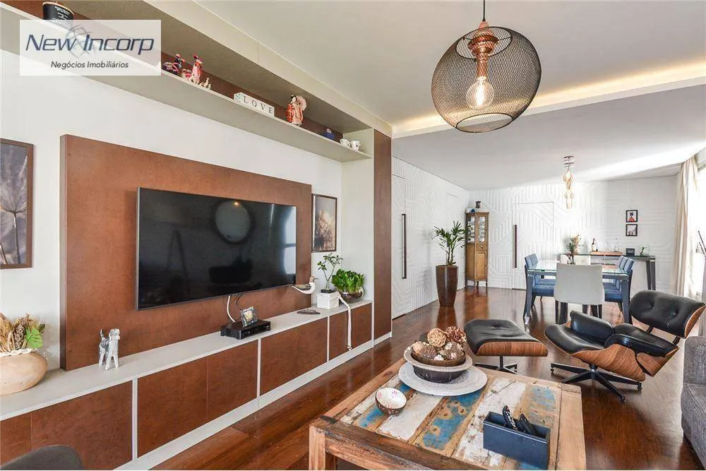 Apartamento, 3 quartos, 182 m² - Foto 1