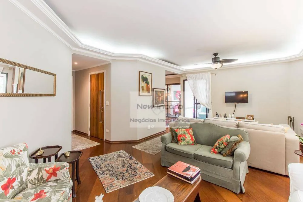 Apartamento, 3 quartos, 172 m² - Foto 1