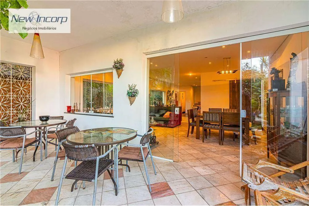 Sobrado, 4 quartos, 426 m² - Foto 2