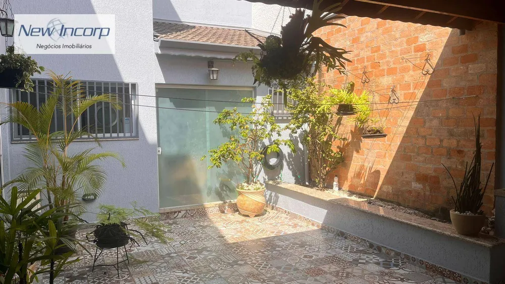 Sobrado, 3 quartos, 250 m² - Foto 2