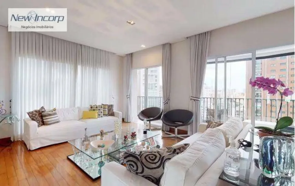 Apartamento, 3 quartos, 350 m² - Foto 1