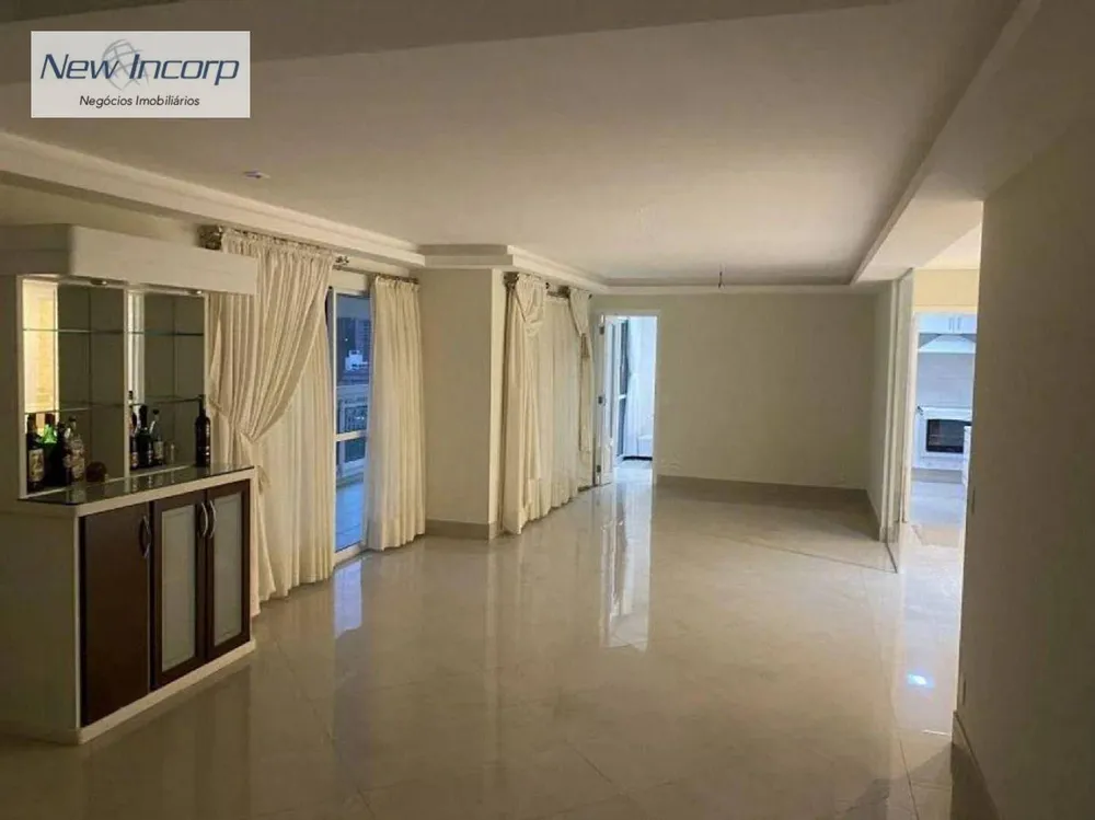 Apartamento, 3 quartos, 184 m² - Foto 2