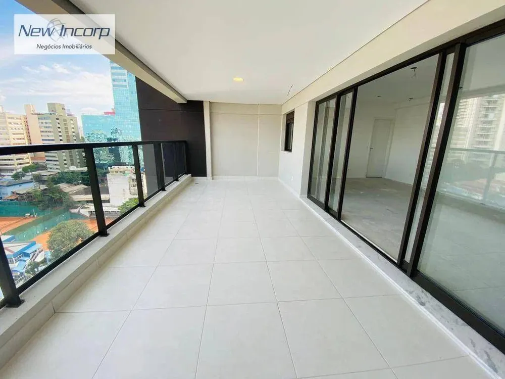 Apartamento, 3 quartos, 158 m² - Foto 1