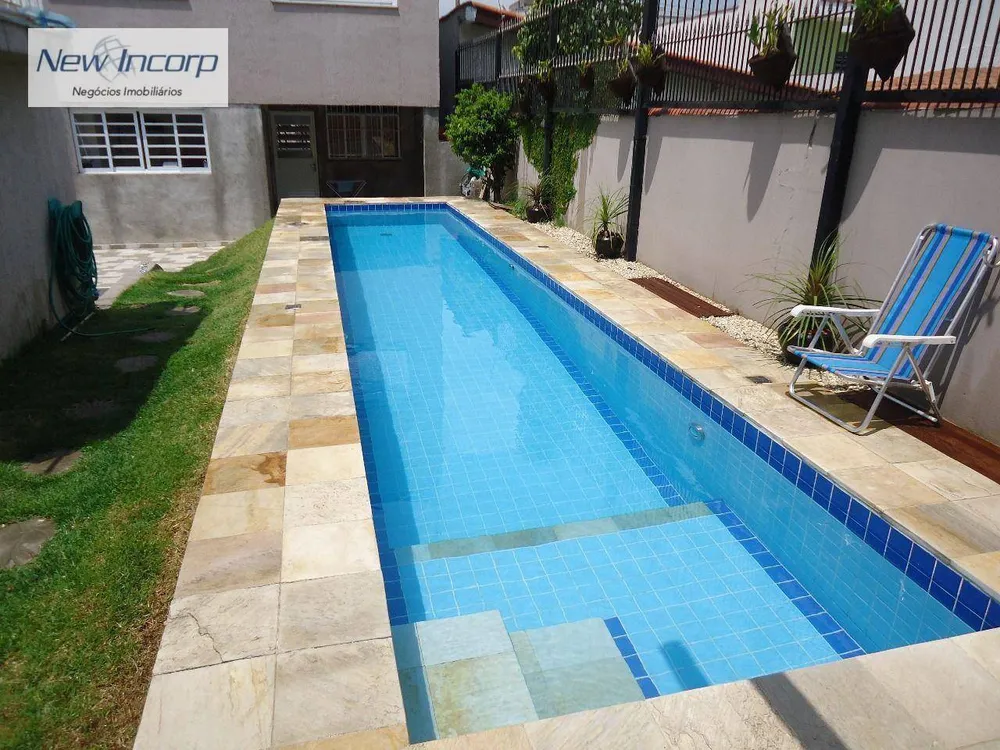 Sobrado, 6 quartos, 480 m² - Foto 1