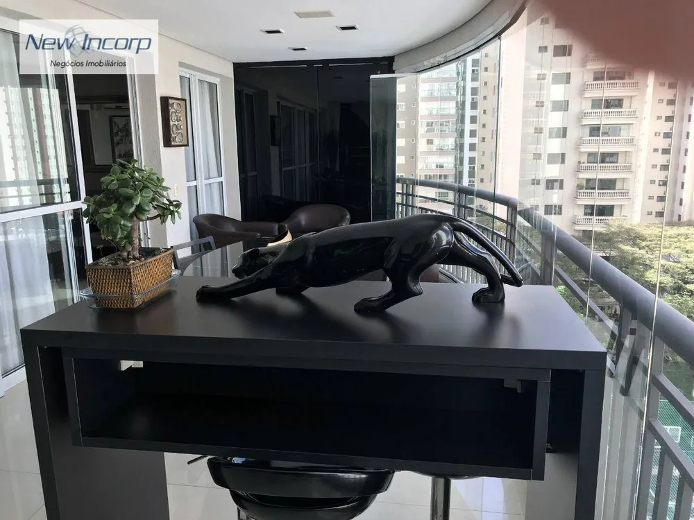 Apartamento, 3 quartos, 138 m² - Foto 1