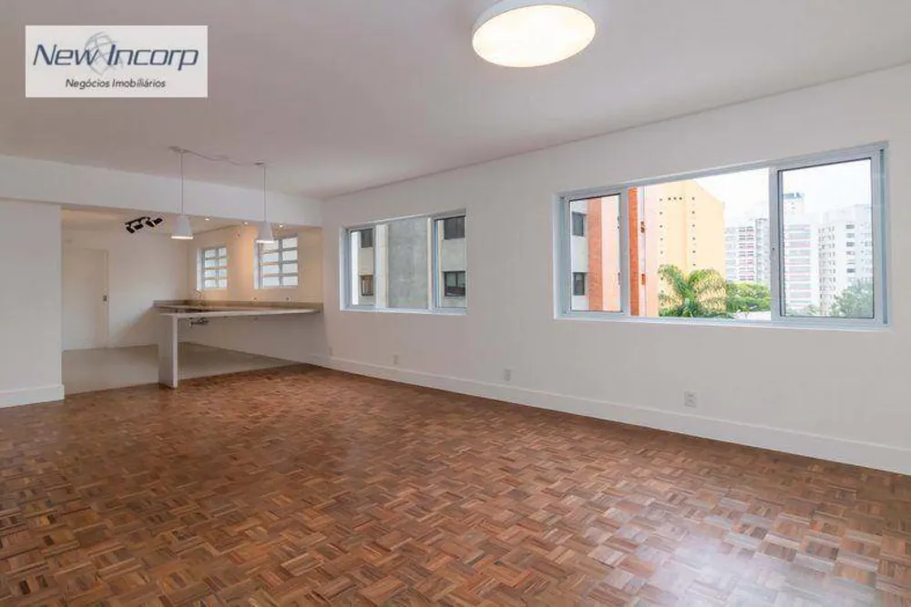 Apartamento, 3 quartos, 141 m² - Foto 1