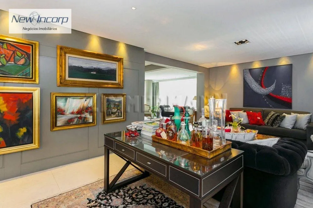 Apartamento, 4 quartos, 236 m² - Foto 1