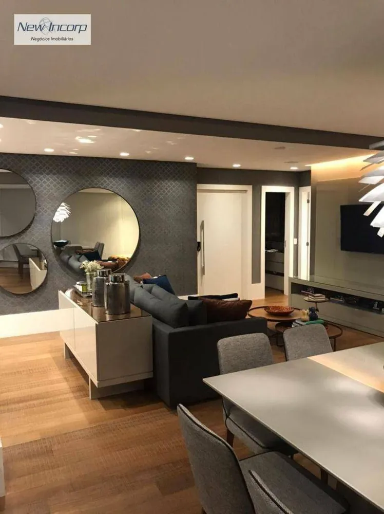 Apartamento, 3 quartos, 131 m² - Foto 1