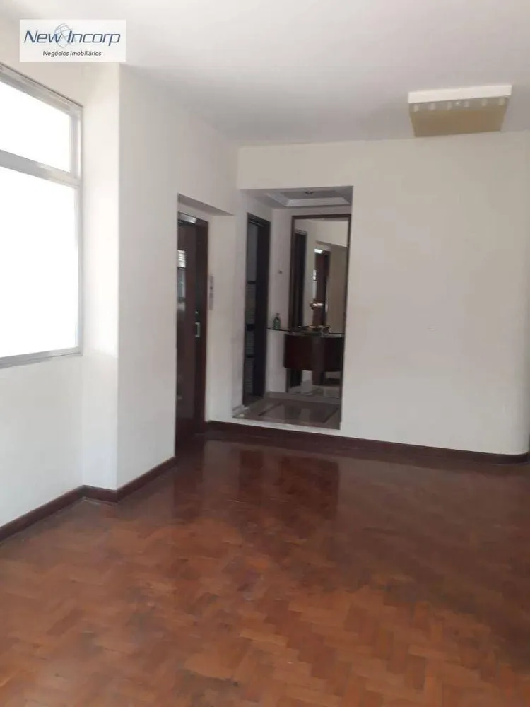 Apartamento, 3 quartos, 220 m² - Foto 1