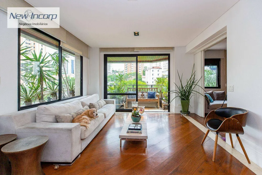 Apartamento, 3 quartos, 205 m² - Foto 1