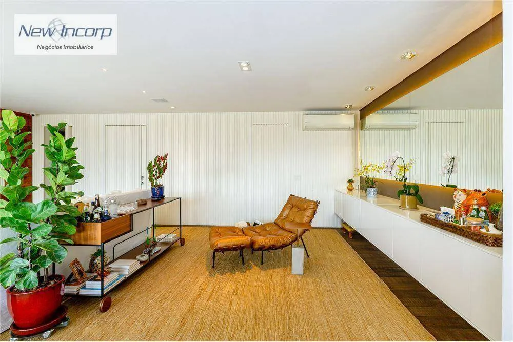 Apartamento, 3 quartos, 209 m² - Foto 3