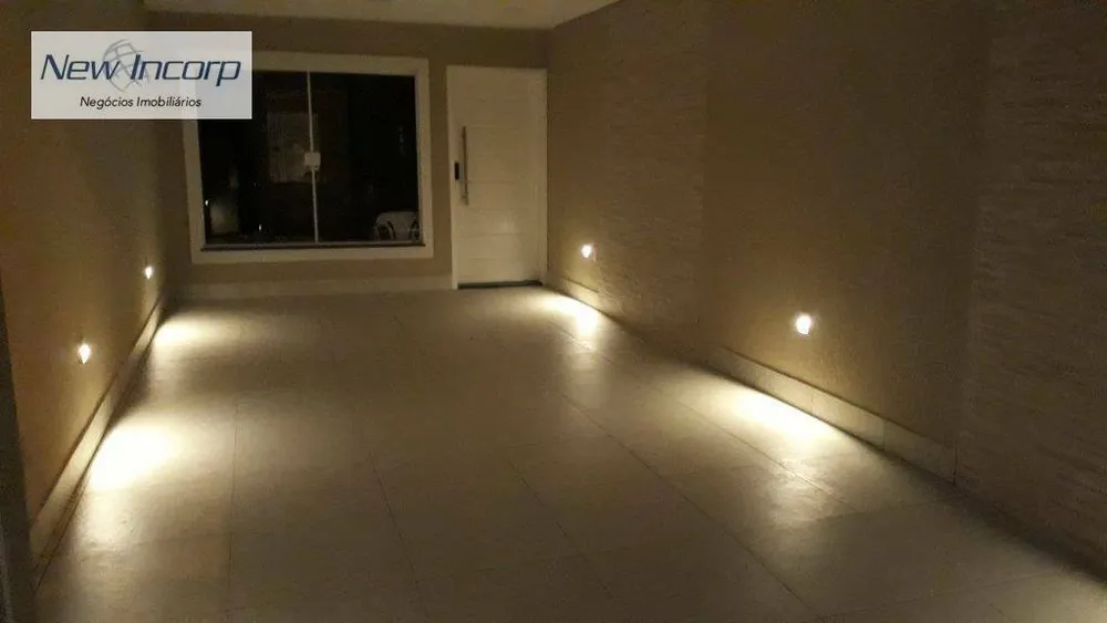 Sobrado, 3 quartos, 200 m² - Foto 1