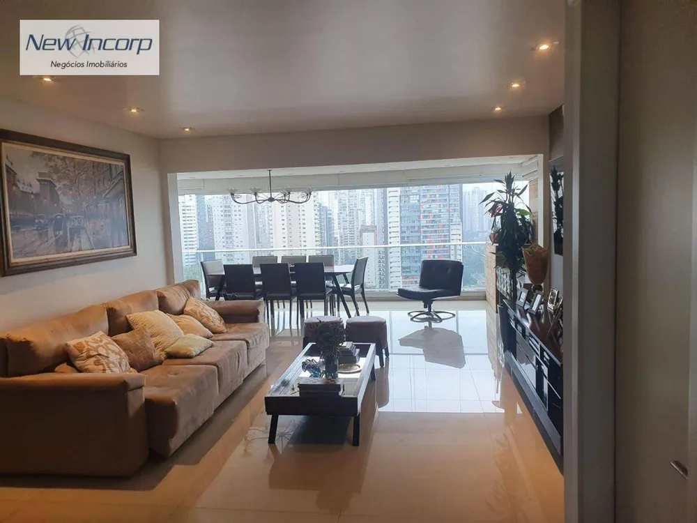 Apartamento, 3 quartos, 138 m² - Foto 2