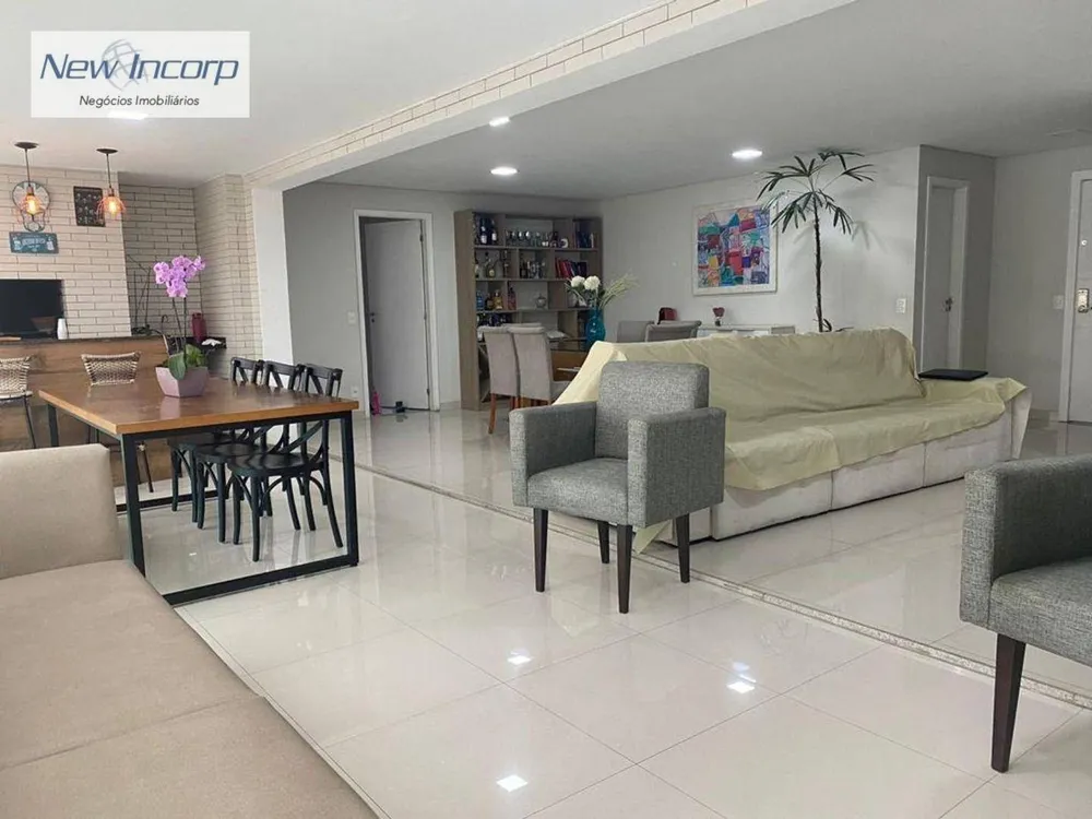 Apartamento, 3 quartos, 138 m² - Foto 2