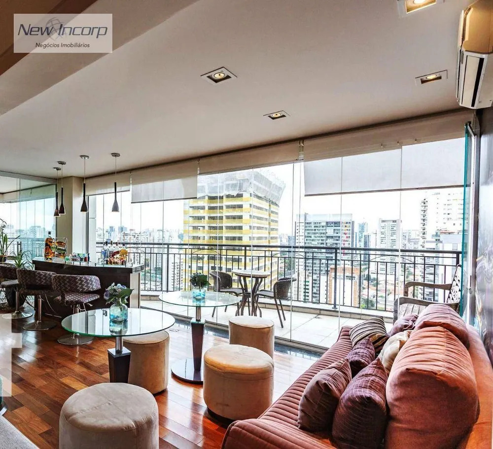 Apartamento, 4 quartos, 304 m² - Foto 1