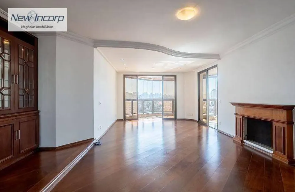 Apartamento, 4 quartos, 242 m² - Foto 1