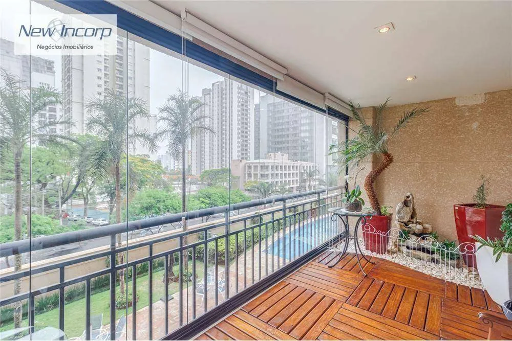 Apartamento, 3 quartos, 125 m² - Foto 2