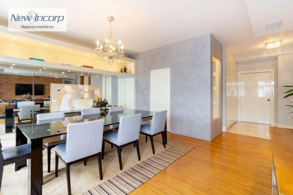 Apartamento, 3 quartos, 200 m² - Foto 2
