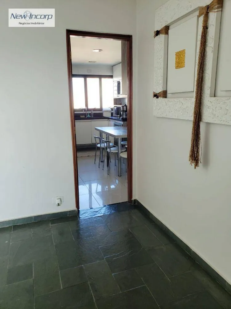 Apartamento, 3 quartos, 220 m² - Foto 3