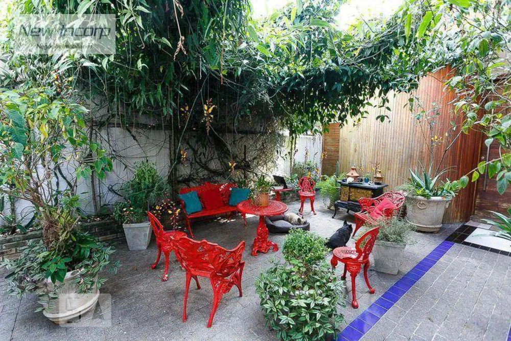 Sobrado, 5 quartos, 380 m² - Foto 2